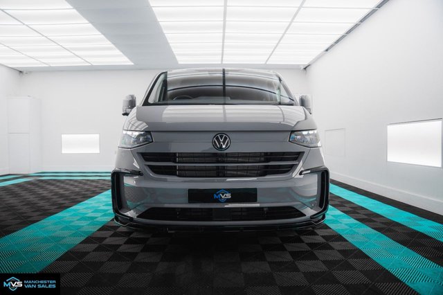 2026 Volkswagen Transporter - Photo 4