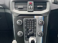 USED 2017 17 VOLVO V40 2.0 D2 R-Design Pro Hatchback 5dr Diesel Manual Euro 6 (s/s) (120 ps) www.suffolkcarcentre.co.uk - Located at Lowestoft