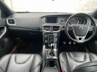 USED 2017 17 VOLVO V40 2.0 D2 R-Design Pro Hatchback 5dr Diesel Manual Euro 6 (s/s) (120 ps) www.suffolkcarcentre.co.uk - Located at Lowestoft