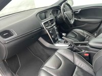 USED 2017 17 VOLVO V40 2.0 D2 R-Design Pro Hatchback 5dr Diesel Manual Euro 6 (s/s) (120 ps) www.suffolkcarcentre.co.uk - Located at Lowestoft