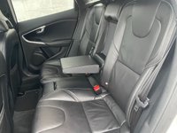 USED 2017 17 VOLVO V40 2.0 D2 R-Design Pro Hatchback 5dr Diesel Manual Euro 6 (s/s) (120 ps) www.suffolkcarcentre.co.uk - Located at Lowestoft