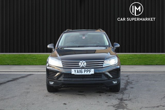 View our Volkswagen Touareg 3.0 TDI V6 BlueMotion Tech Escape SUV 5dr Diesel Tiptronic 4WD Euro 6 (s/s) (262 ps)