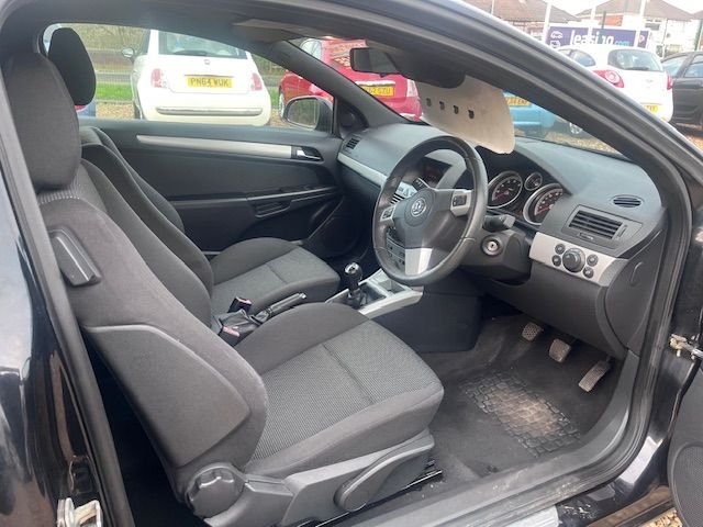 2009 VAUXHALL ASTRA 1.6i 16v SXi Sport Hatch 3dr Petrol Manual (155 g/km, 113 bhp) - Photo 5