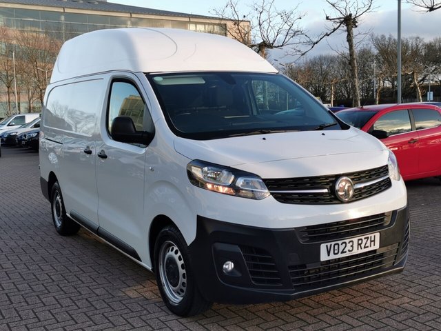 2023 VAUXHALL VIVARO