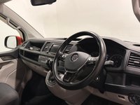 USED 2018 68 VOLKSWAGEN TRANSPORTER 2.0 TDI T32 BlueMotion Tech Highline Kombi Double Cab 5dr Diesel DSG FWD SWB Euro 6 (s/s) (150 ps) Complete Service Record Including Timing Belt water pump, Extremely well cared for and maintained with 2 keys , Double Slide Side Doors, 5 Seater , front arm rests, apple play, navigation, cruise conrol, rear park aid,