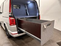USED 2018 68 VOLKSWAGEN TRANSPORTER 2.0 TDI T32 BlueMotion Tech Highline Kombi Double Cab 5dr Diesel DSG FWD SWB Euro 6 (s/s) (150 ps) Complete Service Record Including Timing Belt water pump, Extremely well cared for and maintained with 2 keys , Double Slide Side Doors, 5 Seater , front arm rests, apple play, navigation, cruise conrol, rear park aid,