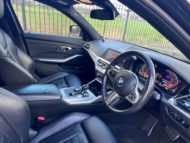 2019 BMW 3 Series 2L M Sport 4dr - Photo 2