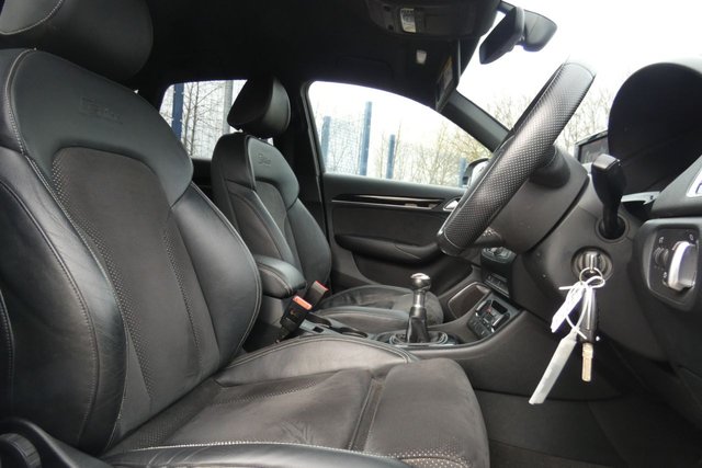 2017 AUDI Q3 - Photo 10