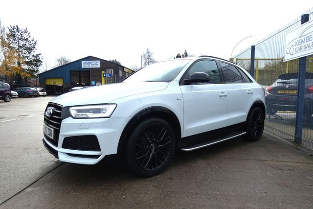 2017 AUDI Q3 - Photo 3