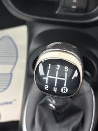USED 2013 63 FIAT 500L 1.3 MultiJet Lounge MPV 5dr Diesel Manual Euro 5**PANORAMIC SUNROOF** 2 OWNERS, &pound;20 ROAD TAX* 2KEYS* **PANORAMIC SUNROOF** 2 OWNERS, &pound;20 ROAD TAX* 2KEYS*