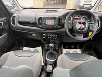USED 2013 63 FIAT 500L 1.3 MultiJet Lounge MPV 5dr Diesel Manual Euro 5**PANORAMIC SUNROOF** 2 OWNERS, &pound;20 ROAD TAX* 2KEYS* **PANORAMIC SUNROOF** 2 OWNERS, &pound;20 ROAD TAX* 2KEYS*