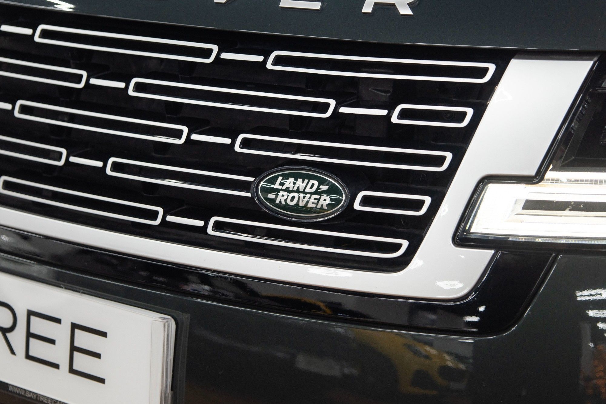 USED 2022 72 LAND ROVER RANGE ROVER 3.0 D350 MHEV Autobiography 