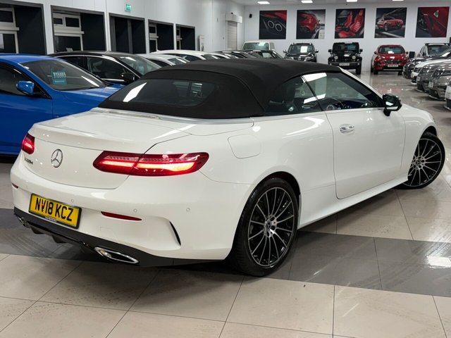 2018 Mercedes-Benz E-CLASS - Photo 12