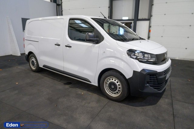 View our Vauxhall Vivaro 1.5 Turbo D Prime Panel Van SWB Euro 6 (s/s) (120 ps)
