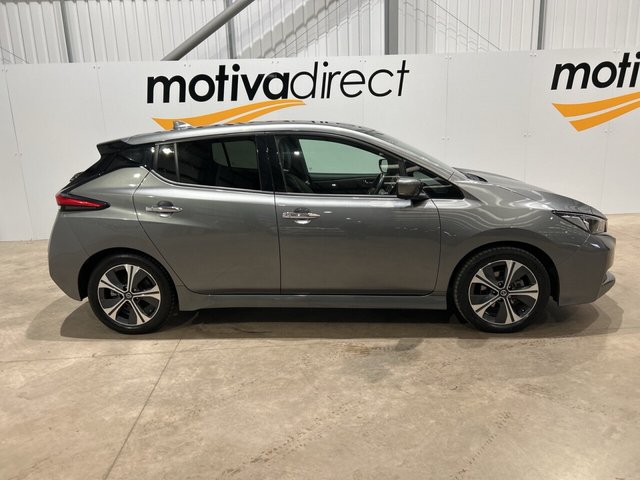 2021 Nissan Leaf - Photo 5