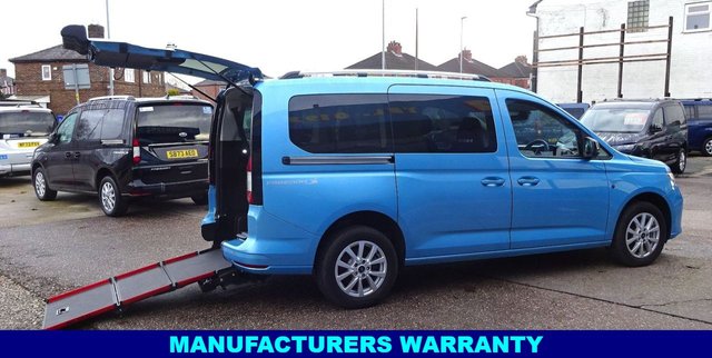 View our Ford Grand Tourneo Connect 2.0 EcoBlue Titanium WHEELCHAIR ACCESS WAV