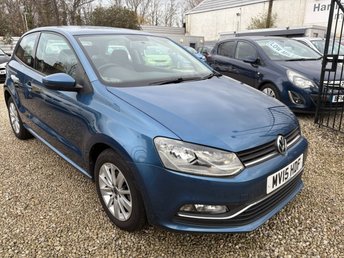 2015 VOLKSWAGEN POLO