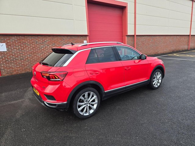 2018 VOLKSWAGEN T-ROC - Photo 12