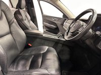 USED 2020 70 VOLVO XC60 2.0 B5 MHEV Momentum SUV 5dr Petrol Hybrid Auto Euro 6 (s/s) (250 ps) Volvo XC 60 B5 MHEV Momentum SUV Petrol Hybrid Automatic Hosting Full Leather Interior, Heated Seats , Navigation ,