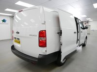 USED 2024 74 TOYOTA PROACE 2.0 D 145 BHP L2 LONG ICON 6 DOOR ( NEW SHAPE ) L2 LONG | SAT NAV | AIR CON | NEW MODEL