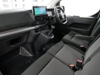USED 2024 74 TOYOTA PROACE 2.0 D 145 BHP L2 LONG ICON 6 DOOR ( NEW SHAPE ) L2 LONG | SAT NAV | AIR CON | NEW MODEL
