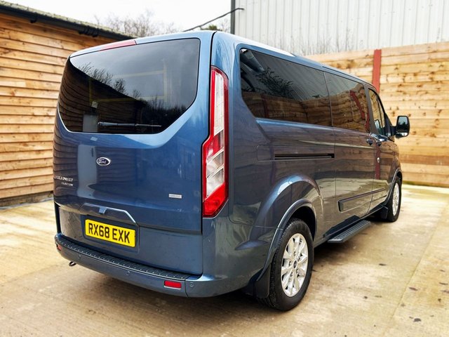 2019 FORD TOURNEO CUSTOM - Photo 9