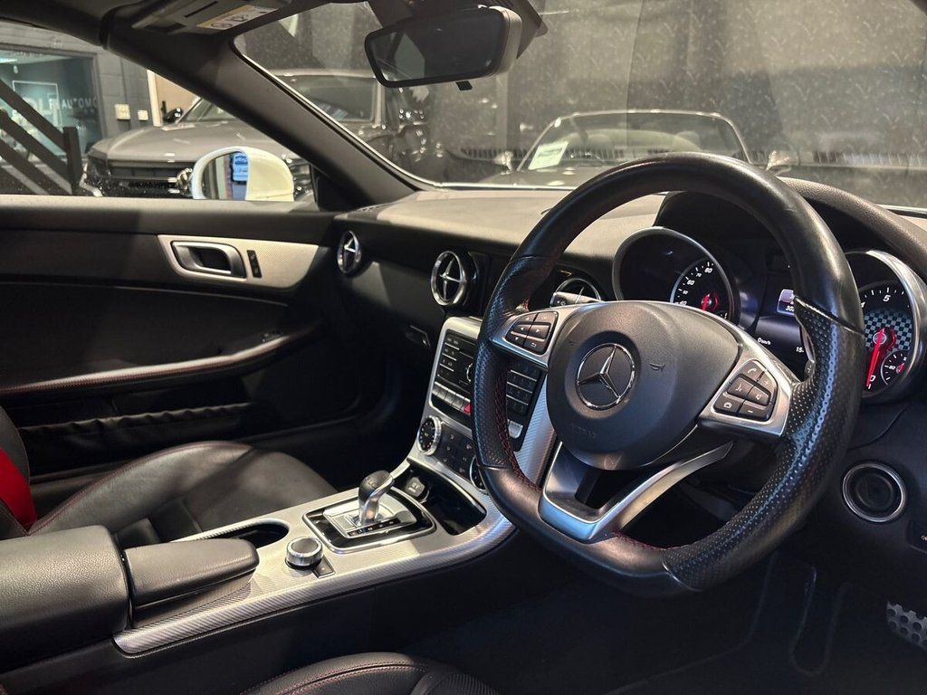 USED 2016 66 MERCEDES-BENZ SLC 2.0 SLC200 AMG Line Convertible 2dr Petrol G-Tronic Euro 6 (s/s) (184 ps) AIRSCARF|HTD SEAT|MB HISTORY