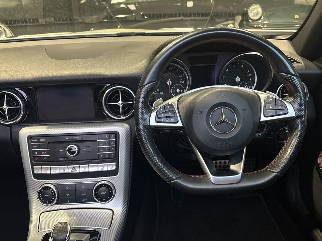 USED 2016 66 MERCEDES-BENZ SLC 2.0 SLC200 AMG Line Convertible 2dr Petrol G-Tronic Euro 6 (s/s) (184 ps) AIRSCARF|HTD SEAT|MB HISTORY