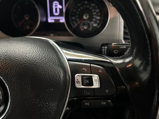 2017 VOLKSWAGEN GOLF SV - Photo 12