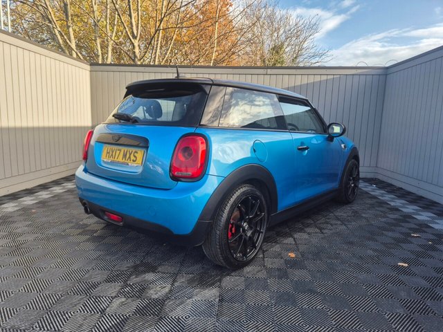 2017 MINI HATCH - Photo 10