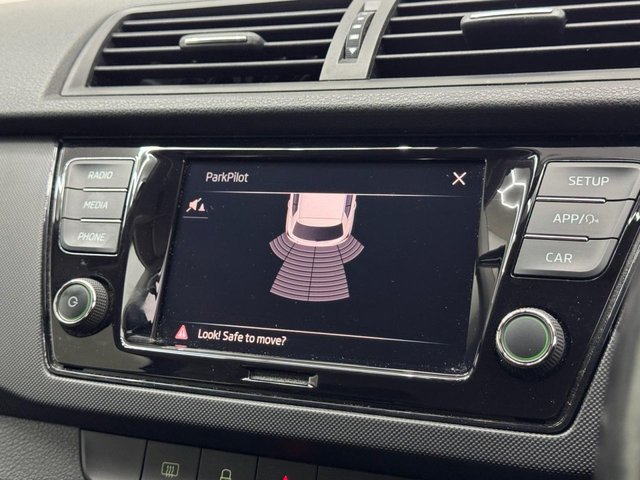 2019 SKODA FABIA 1.0 SE Hatchback 5dr Petrol Manual Euro 6 (s/s) (60 ps) - Photo 11