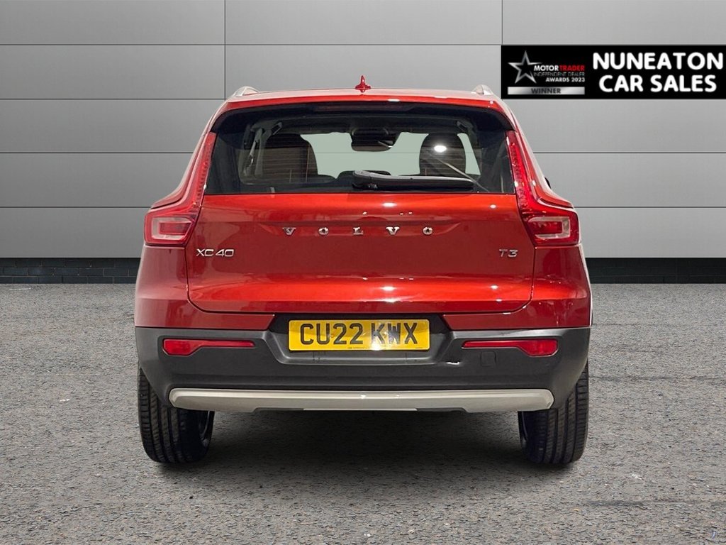 USED 2022 22 VOLVO XC40 1.5 T3 Momentum SUV 5dr Petrol Manual Euro 6 (s/s) (163 ps) NATIONWIDE DELIVERY AND COLLECTION