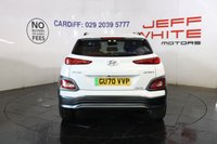 USED 2020 70 HYUNDAI KONA 64kWh Premium SE 5dr Auto (SAT NAV, HEATED SEATS) 