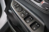 USED 2020 70 HYUNDAI KONA 64kWh Premium SE 5dr Auto (SAT NAV, HEATED SEATS) 