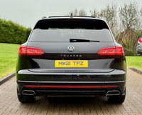USED 2021 21 VOLKSWAGEN TOUAREG 3.0 TDI V6 Black Edition SUV 5dr Diesel Tiptronic 4Motion Euro 6 (s/s) (286 ps) 
