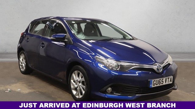 2015 Toyota Auris 1.8 VVT-h Business Edition Hatchback 5dr Petrol Hybrid CVT Euro 6 (s/s) (136 ps) photo