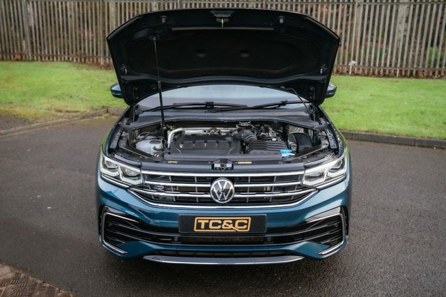 2021 Volkswagen Tiguan 2L R-Line 5dr - Photo 5