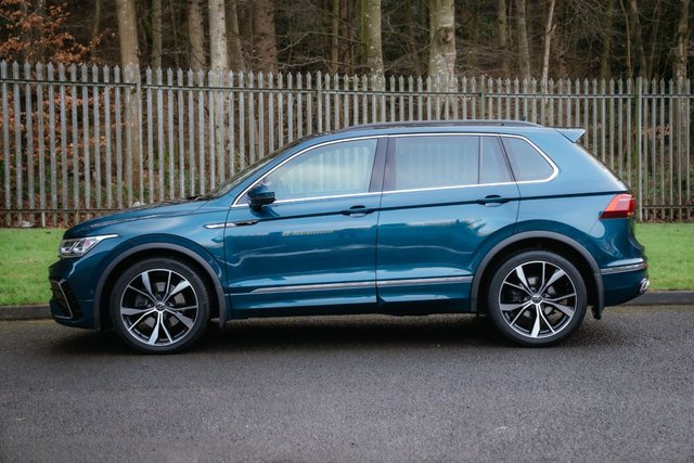 2021 Volkswagen Tiguan 2L R-Line 5dr - Photo 11
