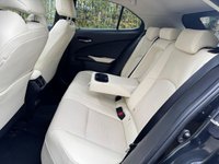 USED 2021 71 LEXUS UX 300e 54.3kWh SUV 5dr Electric Auto (204 ps) 