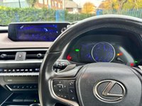 USED 2021 71 LEXUS UX 300e 54.3kWh SUV 5dr Electric Auto (204 ps) 