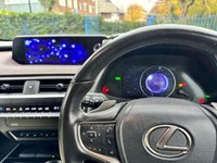 USED 2021 71 LEXUS UX 300e 54.3kWh SUV 5dr Electric Auto (204 ps) 