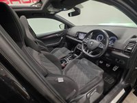 USED 2019 69 SKODA KAROQ 2.0 TDI SportLine SUV 5dr Diesel Manual Euro 6 (s/s) (150 ps) 