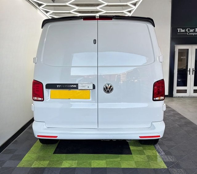 2020 VOLKSWAGEN TRANSPORTER - Photo 5