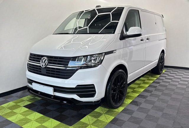 2020 VOLKSWAGEN TRANSPORTER