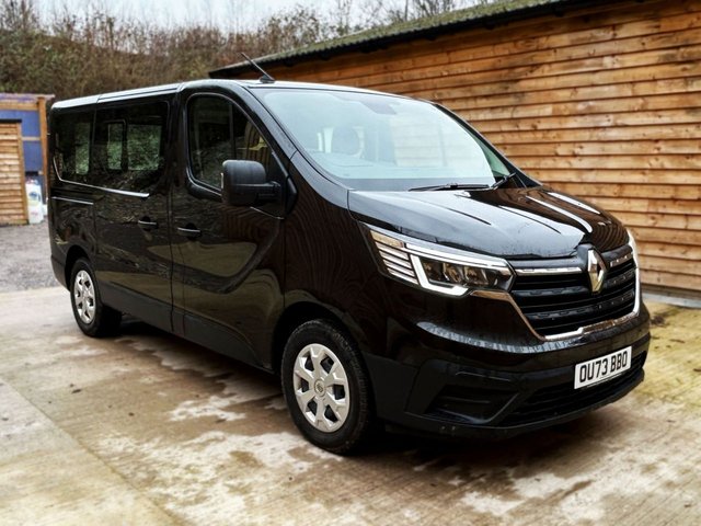 2023 RENAULT TRAFIC - Photo 2