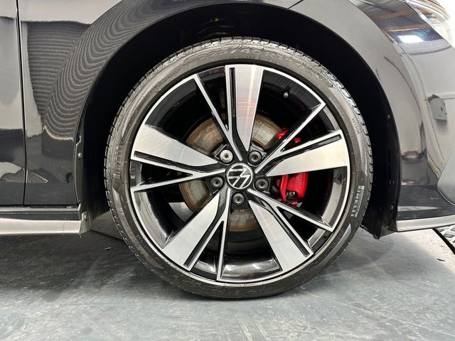 2023 VOLKSWAGEN GOLF 2023 2.0 TDI GTD Hatchback 5dr Diesel DSG Euro 6 (s/s) (200 ps)
            VAT Q
            
          VAT Q - Photo 7