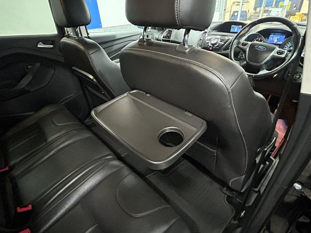 2015 FORD KUGA - Photo 9