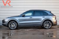 USED 2022 22 PORSCHE CAYENNE 3.0 V6 E-Hybrid 17.9kWh SUV 5dr Petrol Plug-in Hybrid TiptronicS 4WD Euro 6 (s/s) (3.6kW Charger) (462 ps) VAT Qualifying + BOSE + Panoramic Glass