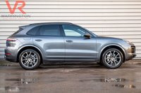 USED 2022 22 PORSCHE CAYENNE 3.0 V6 E-Hybrid 17.9kWh SUV 5dr Petrol Plug-in Hybrid TiptronicS 4WD Euro 6 (s/s) (3.6kW Charger) (462 ps) VAT Qualifying + BOSE + Panoramic Glass