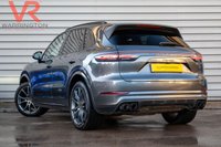USED 2022 22 PORSCHE CAYENNE 3.0 V6 E-Hybrid 17.9kWh SUV 5dr Petrol Plug-in Hybrid TiptronicS 4WD Euro 6 (s/s) (3.6kW Charger) (462 ps) VAT Qualifying + BOSE + Panoramic Glass